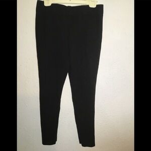Thalian women’s black stretchy leggings size 12